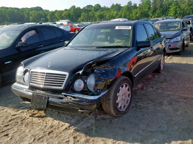 WDBJF65H2XA848551 - 1999 MERCEDES-BENZ E 320 BLACK photo 2