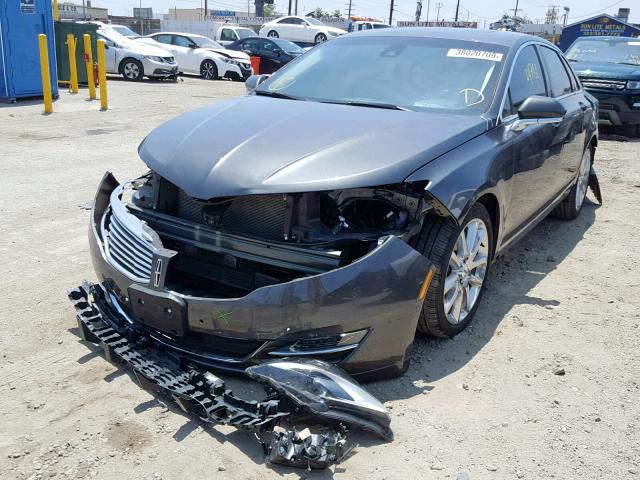 3LN6L2LUXGR634417 - 2016 LINCOLN MKZ HYBRID GRAY photo 2