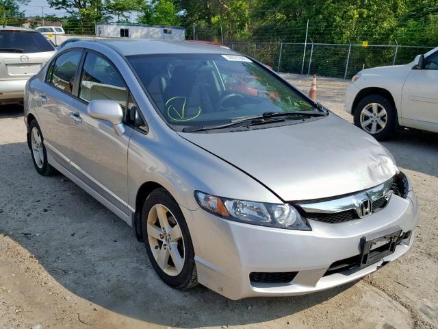 19XFA1F69BE001568 - 2011 HONDA CIVIC LX-S فضي صورة 1