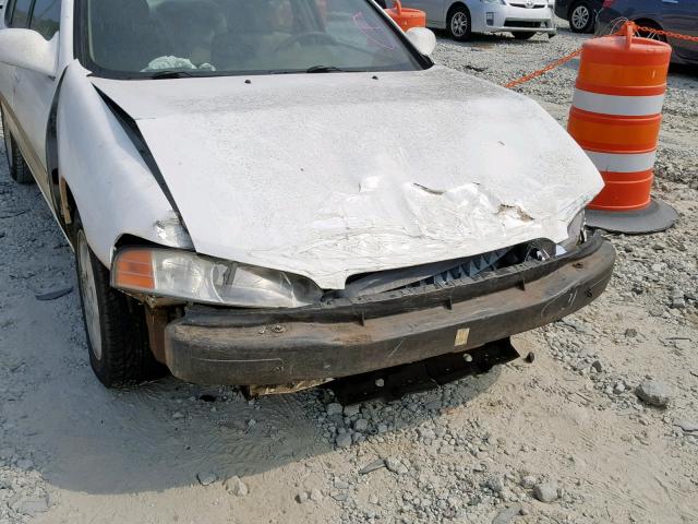 1N4DL01D3YC196994 - 2000 NISSAN ALTIMA XE WHITE photo 9