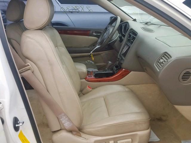 JT8BD69S430181658 - 2003 LEXUS GS 300 WHITE photo 5