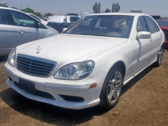 WDBNG75J86A462058 - 2006 MERCEDES-BENZ S 500 WHITE photo 2