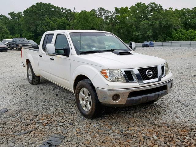 1N6AD09U49C413336 - 2009 NISSAN FRONTIER C WHITE photo 1