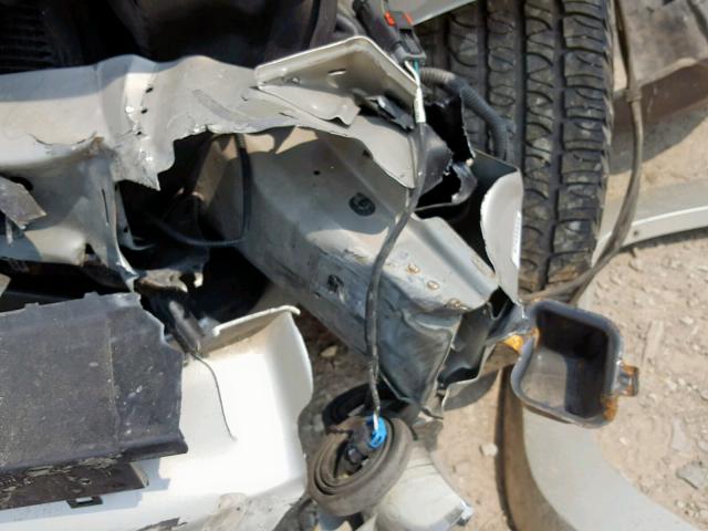 1J8HG48N18C163569 - 2008 JEEP COMMANDER SILVER photo 9