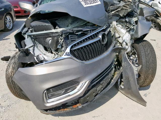 5GAERBKW8KJ262596 - 2019 BUICK ENCLAVE ES GRAY photo 7