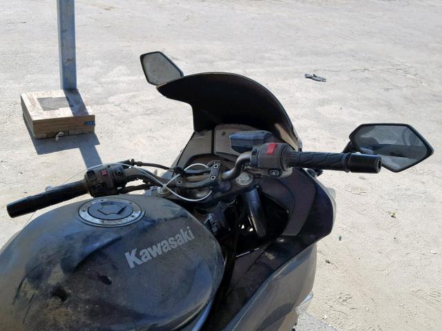 JKAEXEC149DA23819 - 2009 KAWASAKI EX650 C 黑色 照片 5