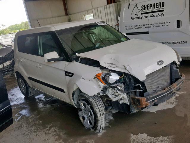 KNDJT2A57C7459541 - 2012 KIA SOUL WHITE photo 1