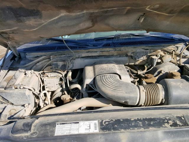 1FMRU1567YLA16040 - 2000 FORD EXPEDITION SILVER photo 7