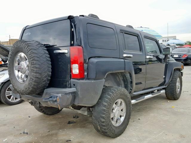 5GTDN13E278196396 - 2007 HUMMER H3 BLACK photo 4