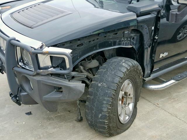 5GTDN13E278196396 - 2007 HUMMER H3 BLACK photo 9