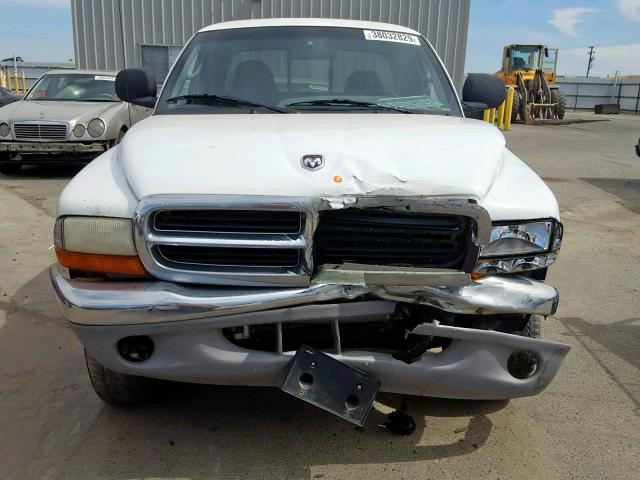 1B7GG22N7YS573105 - 2000 DODGE DAKOTA WHITE photo 9