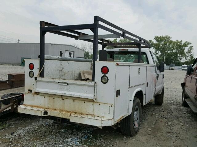 1FDSF35R38ED04272 - 2008 FORD F350 WHITE photo 4