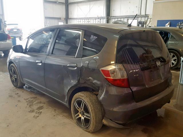 JHMGE8H36DC058369 - 2013 HONDA FIT GRAY photo 3