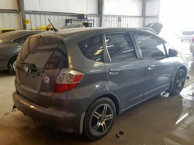 JHMGE8H36DC058369 - 2013 HONDA FIT GRAY photo 4