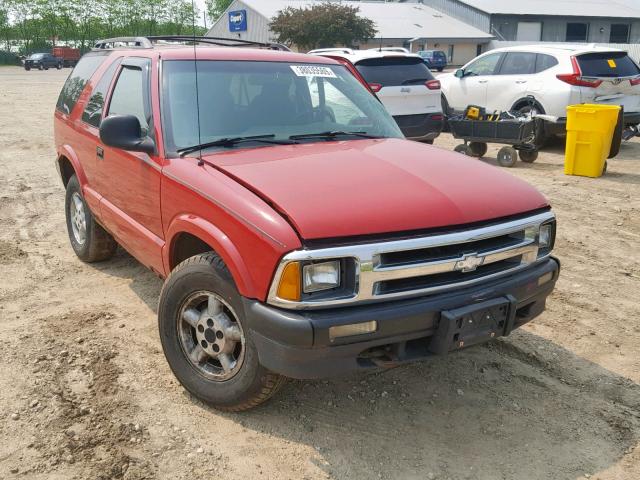 1GNCT18W3VK114757 - 1997 CHEVROLET BLAZER RED photo 1