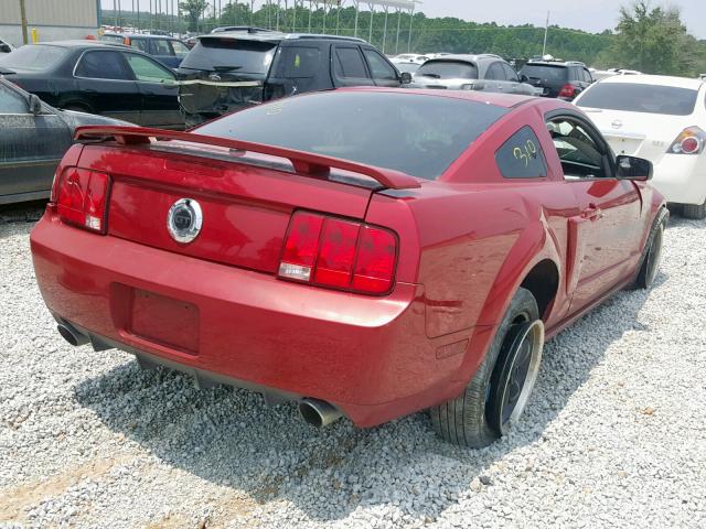1ZVHT82H585138558 - 2008 FORD MUSTANG GT RED photo 4