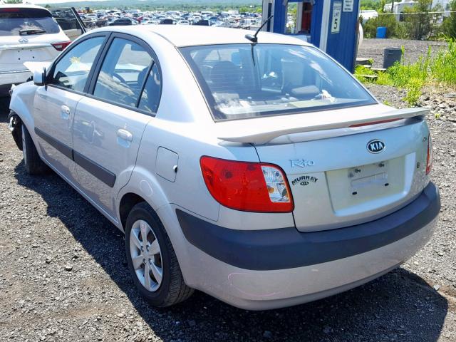 KNADE223896495335 - 2009 KIA RIO BASE SILVER photo 3