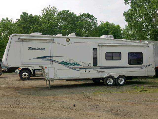 4YDF3292824058822 - 2002 KEYSTONE MONTANA WHITE photo 3