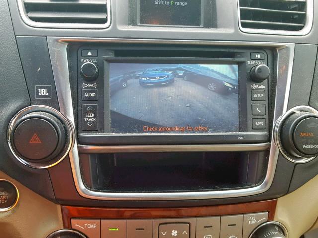 5TDDK3EH5DS254902 - 2013 TOYOTA HIGHLANDER GREEN photo 9