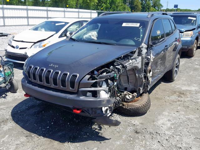 1C4PJMBX2JD529683 - 2018 JEEP CHEROKEE T GRAY photo 2