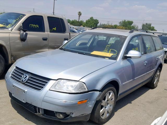 WVWDD63B85E001848 - 2005 VOLKSWAGEN PASSAT GLS TURQUOISE photo 2