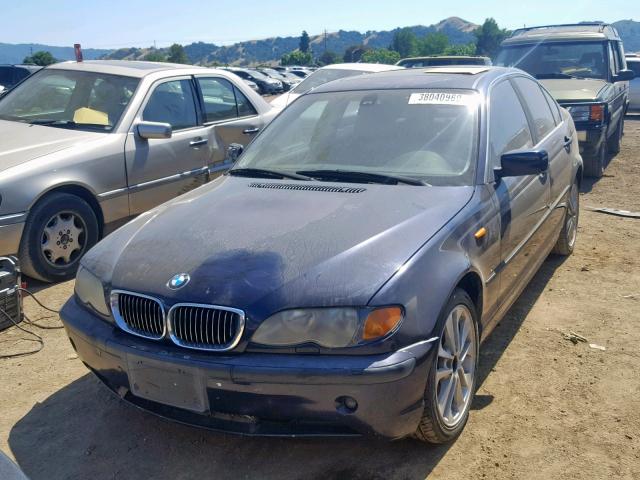 WBAEW53492PG19433 - 2002 BMW 330 XI BLUE photo 2