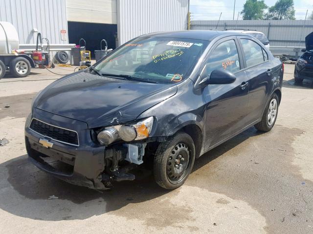 1G1JA5SH4G4180418 - 2016 CHEVROLET SONIC LS GRAY photo 2