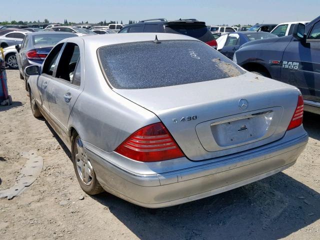 WDBNG70J53A369176 - 2003 MERCEDES-BENZ S 430 SILVER photo 3