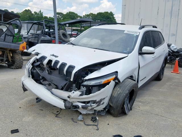 1C4PJLCB5JD577532 - 2018 JEEP CHEROKEE L WHITE photo 2