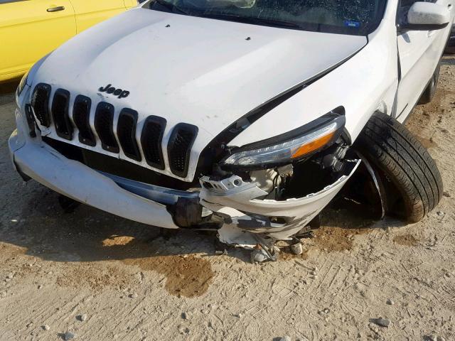 1C4PJLCB5JD577532 - 2018 JEEP CHEROKEE L WHITE photo 9