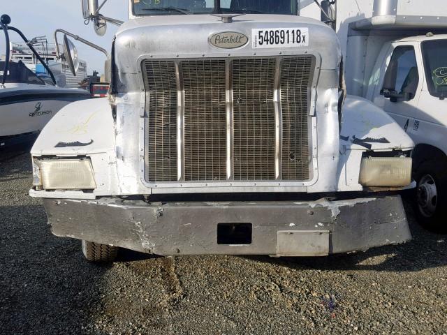 1XPCD69X9XN485156 - 1999 PETERBILT 377 WHITE photo 9