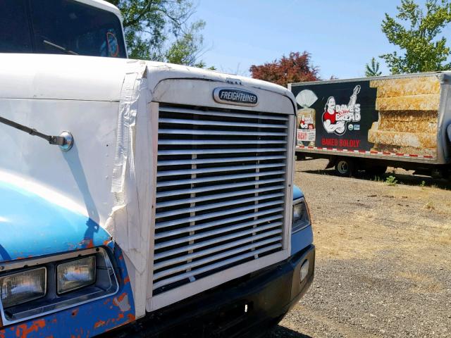 1FUWDCYA6WP807063 - 1998 FREIGHTLINER CONVENTION BLUE photo 10