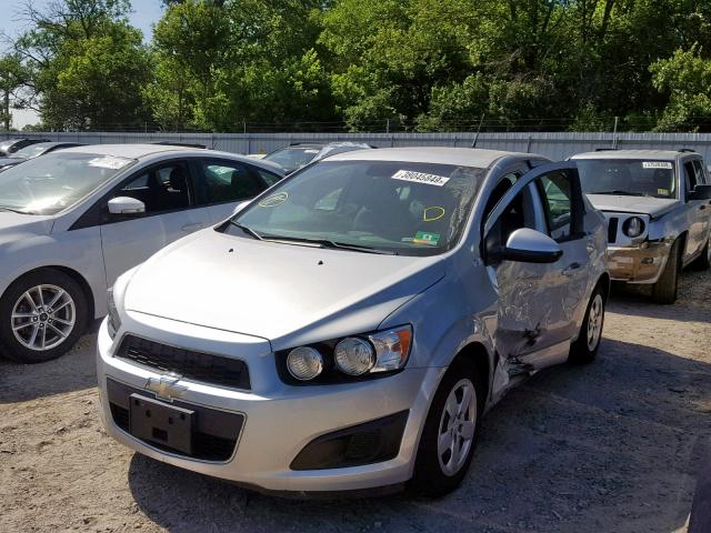 1G1JA5SG1D4110863 - 2013 CHEVROLET SONIC LS 银色 照片 2