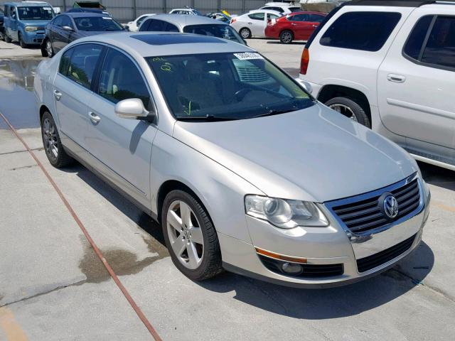 WVWJK73C19E005317 - 2009 VOLKSWAGEN PASSAT TUR SILVER photo 1