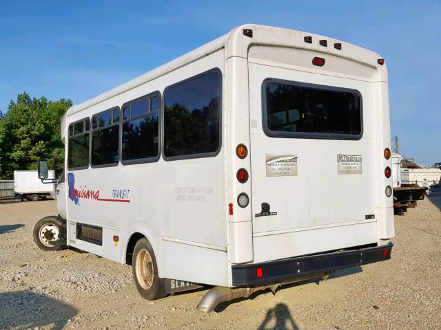 3FRNF6FAXBV422636 - 2011 FORD F650 SUPER WHITE photo 3