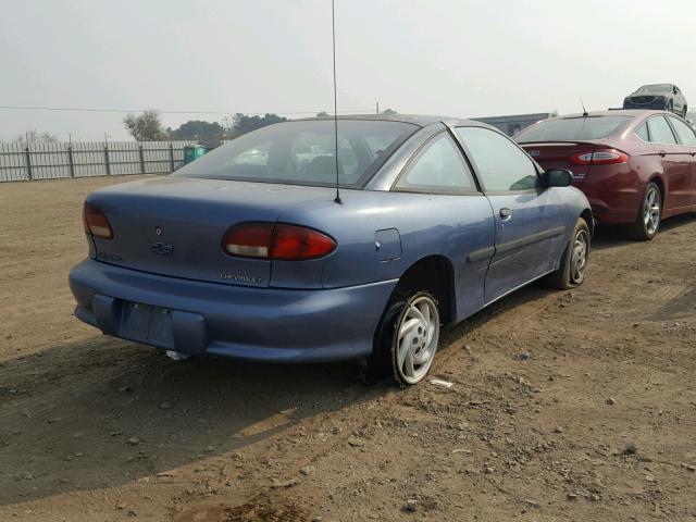 1G1JC1242WM112908 - 1998 CHEVROLET CAVALIER B BLUE photo 4