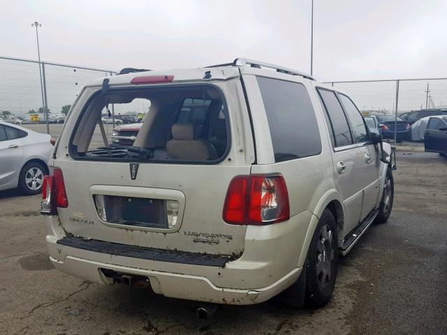 5LMFU28566LJ07029 - 2006 LINCOLN NAVIGATOR CREAM photo 4