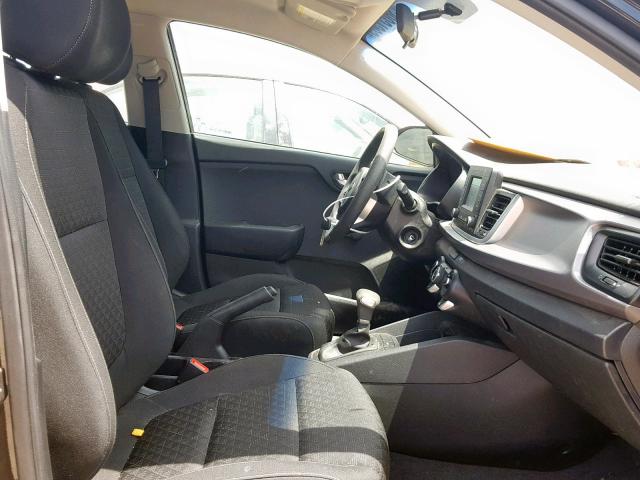 3KPA24AB7JE073848 - 2018 KIA RIO LX BLACK photo 5