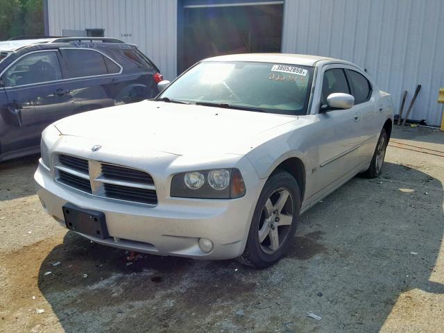 2B3CA3CV7AH222343 - 2010 DODGE CHARGER SX SILVER photo 2