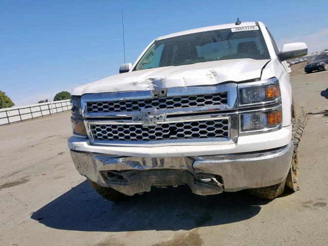 1GCVKREC9FZ431271 - 2015 CHEVROLET SILVERADO WHITE photo 9