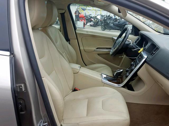 YV126MFC7F2316356 - 2015 VOLVO S60 PREMIE TAN photo 5