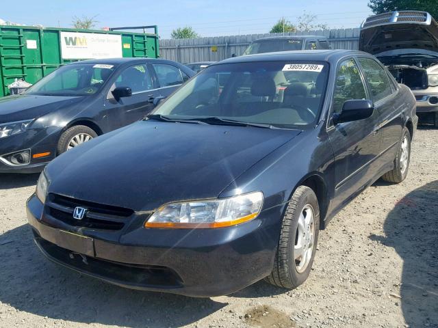 JHMCG5663YC001606 - 2000 HONDA ACCORD EX BLACK photo 2