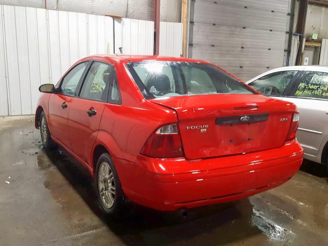 1FAFP34N05W194097 - 2005 FORD FOCUS ZX4 RED photo 3