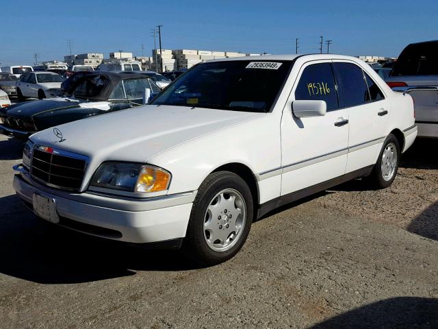 WDBHA28E4SF169903 - 1995 MERCEDES-BENZ C 280 WHITE photo 2