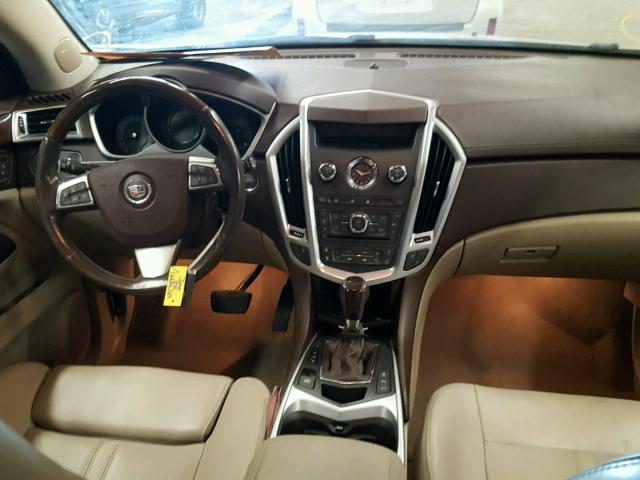 3GYFNEE30CS506592 - 2012 CADILLAC SRX PERFOR ბეჟი ფოტო 9