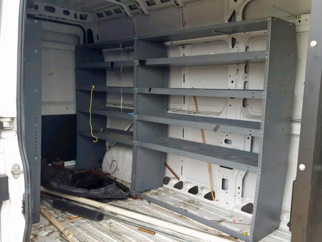 3C6URVHG6FE510320 - 2015 RAM PROMASTER 白色 照片 6