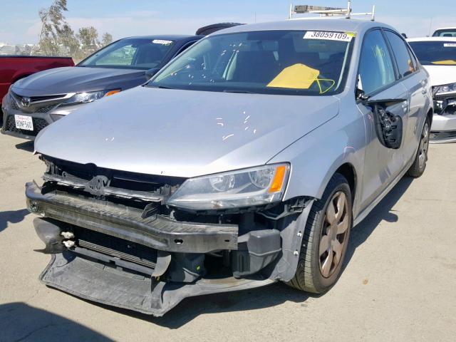 3VW2K7AJ6BM324974 - 2011 VOLKSWAGEN JETTA BASE SILVER photo 2