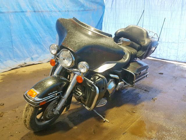 1HD1FCW116Y634298 - 2006 HARLEY-DAVIDSON FLHTCUI BLACK photo 2