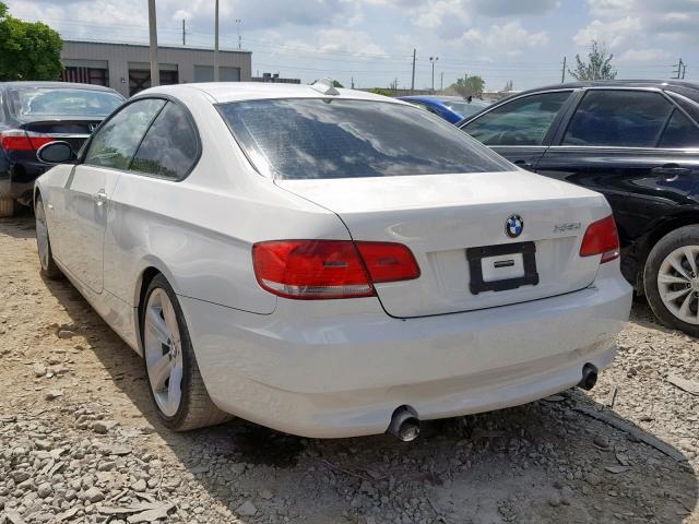 WBAWB735X9P047820 - 2009 BMW 335 I WHITE photo 3