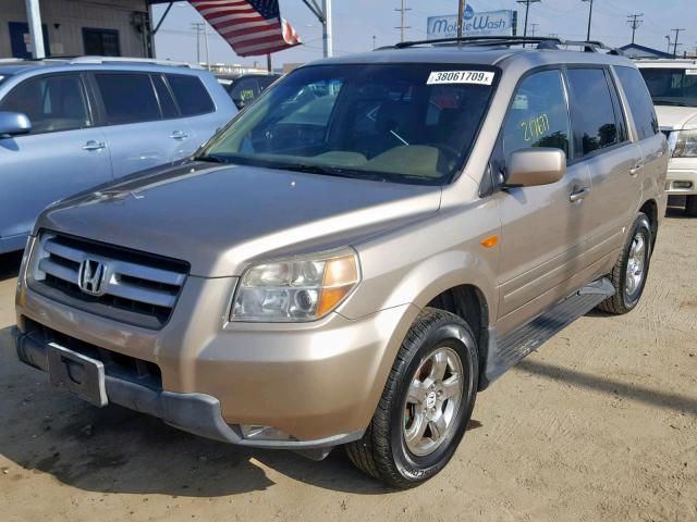 5FNYF28617B039939 - 2007 HONDA PILOT EXL GOLD photo 2